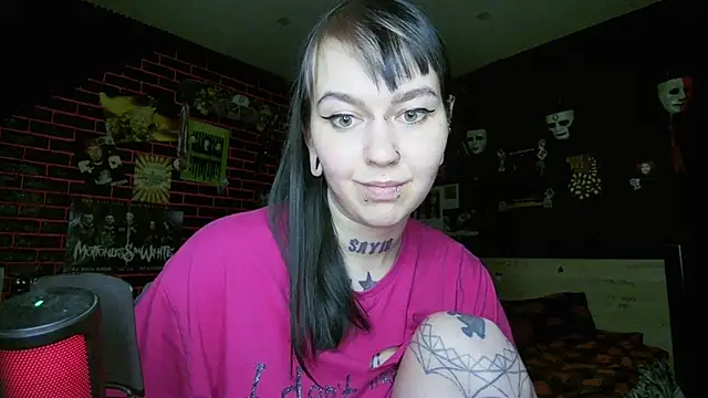MessalinaOfficial webcam