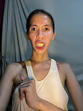 LoveRUBY143 webcam
