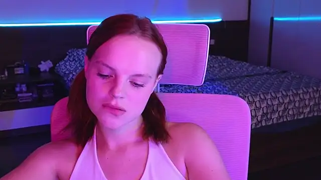 mollybossy webcam