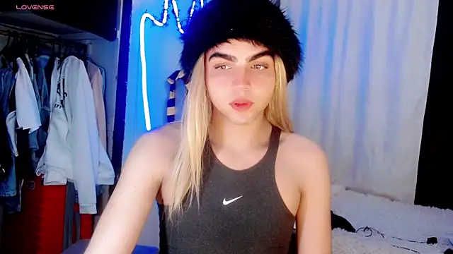 Xyara_lv webcam