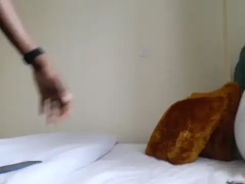 sexybbal1 webcam