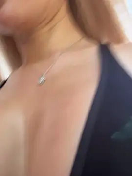 Roshana16 webcam