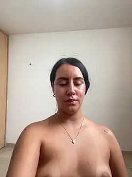 Natasha_Kiim_ webcam