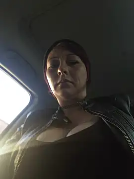 RebelReign live cam