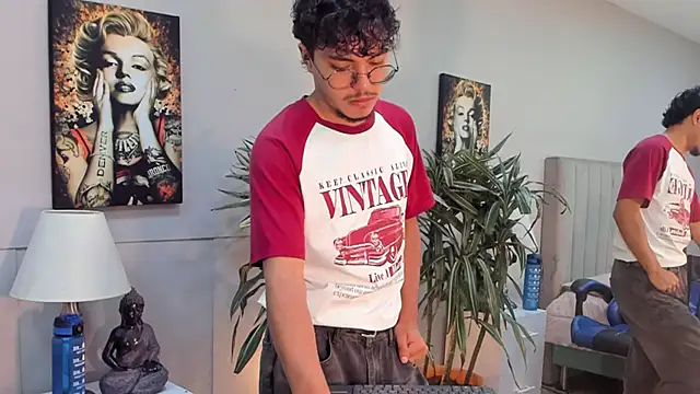 kai_storn webcam
