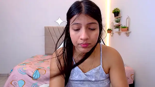 zara_cute webcam