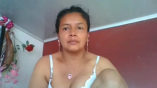 dianaochoa_ - DianaOchoa_'s free webcam - UK Sex Cams