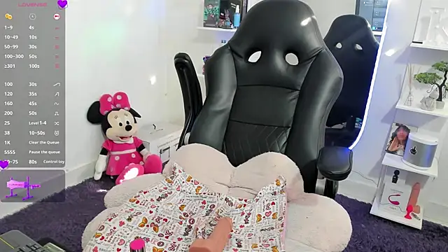 --Kenia live sex cam
