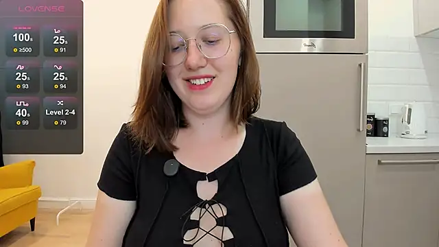 Charmy_Gracy webcam