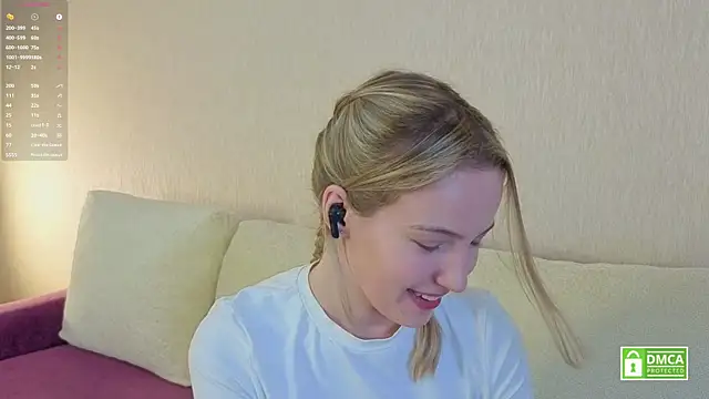 HongTomczak live cam on StripChat