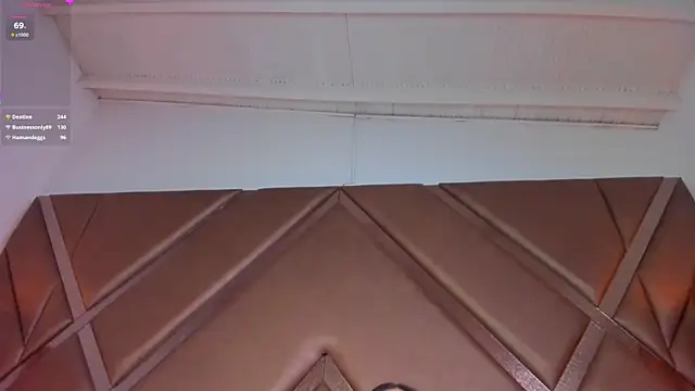 scarlethcollins_ webcam