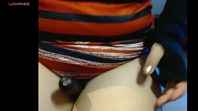 JustMeSHOW666 webcam