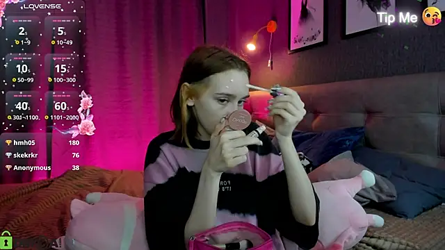 Lesi_Moonie01 webcam