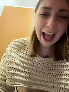 Sunny___Bunny webcam
