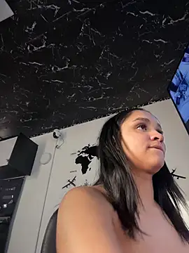 Isabella-Teen webcam