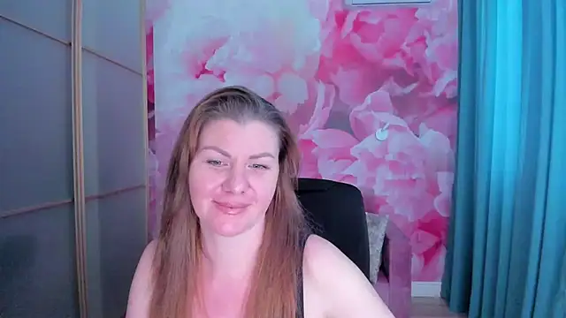 LunaKissesx webcam