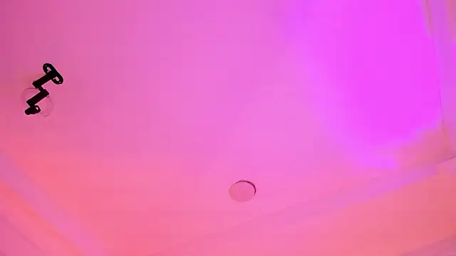 CristineRainn_ webcam