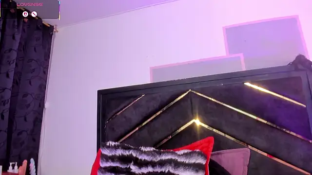 april_jones05 webcam