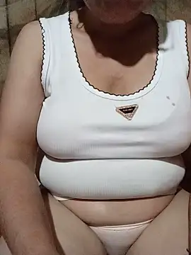 Agnes-baby live cam on StripChat
