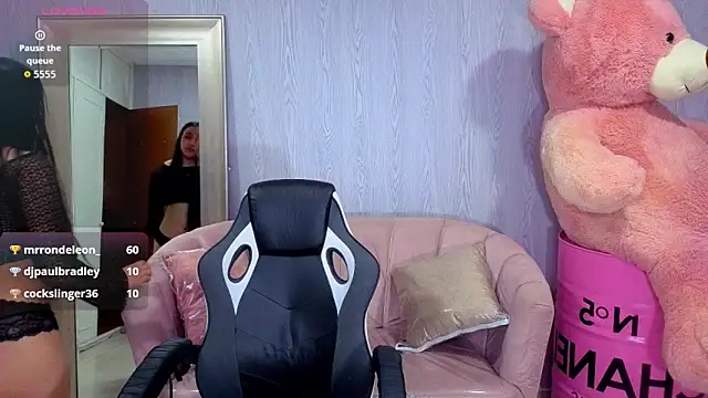 lia_harper_t webcam