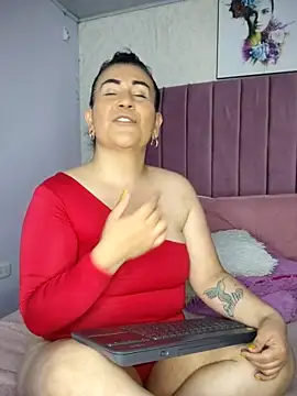 AriannaAdames webcam