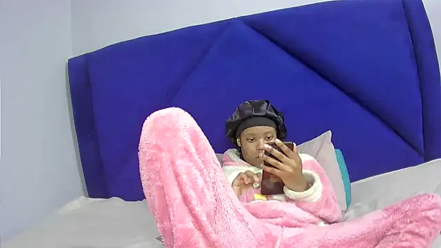 TheSexyBibi webcam
