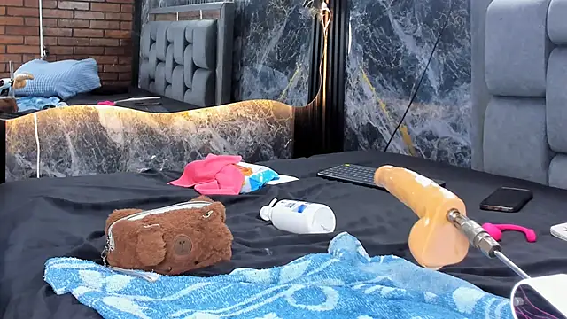 Couple_Gold69 webcam