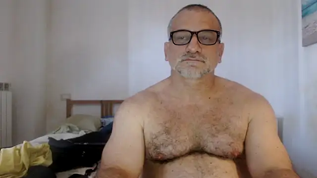 mauro7788 (M mature) - get me naked