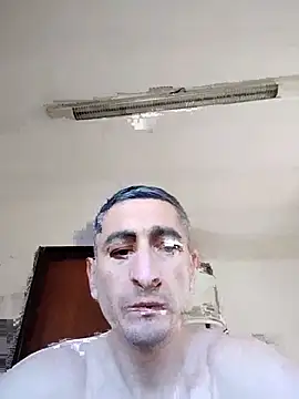 alejandro83bsf (Ask my age) - Quien deNeuquén capital quién?