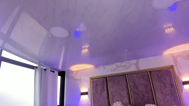 LolaGray__ webcam