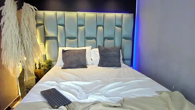 AliDiaz_'s room