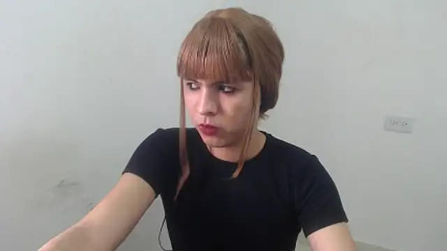estefania224 webcam