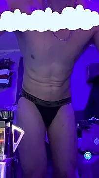 Cloudd_Kingg_Iceyyy webcam