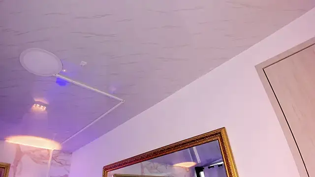 LolaGray__ webcam