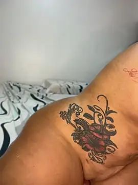 emily-Hornyy webcam