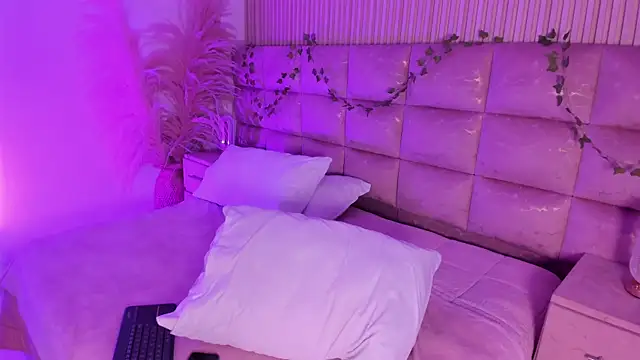 HannaRhodes webcam