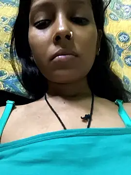 Gud_girl_Nilu webcam