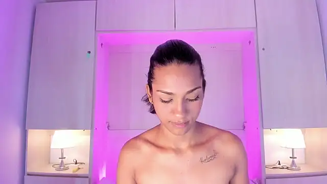 AnahiCollins webcam