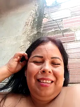 Mother-Big-tits webcam
