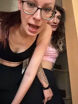 RussianGirls_'s Live Sex Cam Show