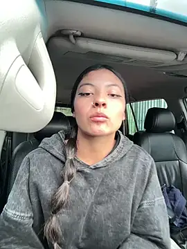 Lya_333 webcam