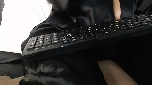 BustyNina41 webcam