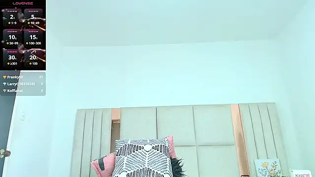 MadameEbony webcam