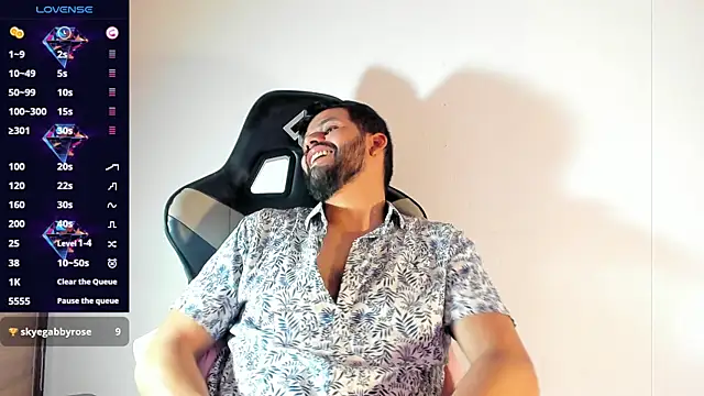 Kael_cassian webcam