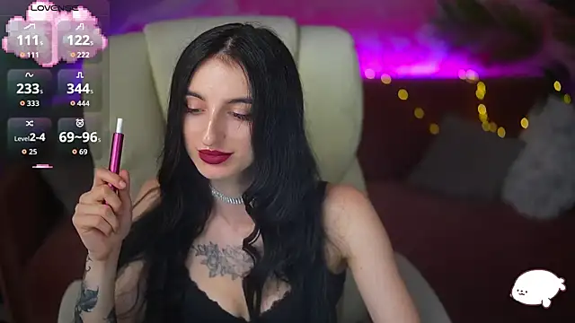EmilyyMoon webcam