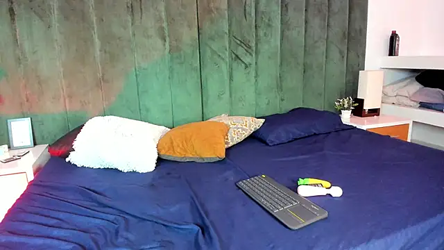 Alana_Petite_ webcam