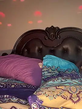 RenaThickAss webcam