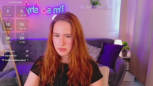 ChloeAster webcam