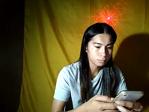 Asian_PrettyAle webcam