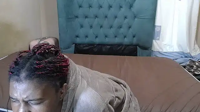 EbonyEssence webcam